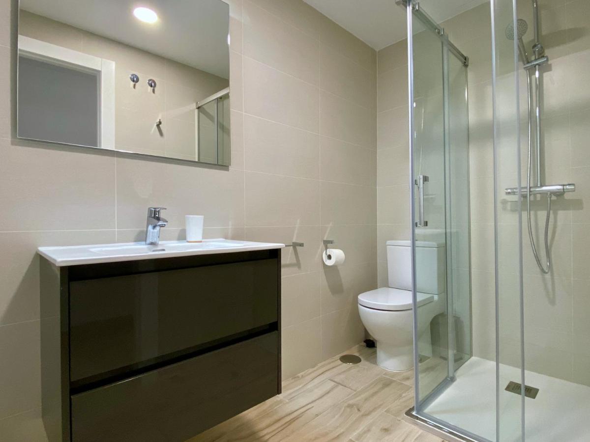 Frontline & Sea Views - 2 Bedrooms - 2 Bathrooms - Puerto Banus *